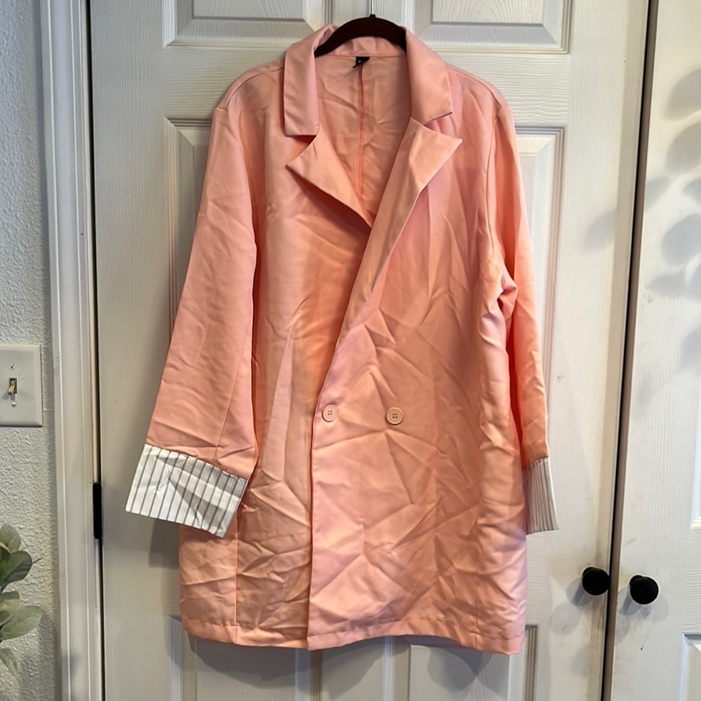 Shein brand size 2XL button front light weight jacket/ blazer